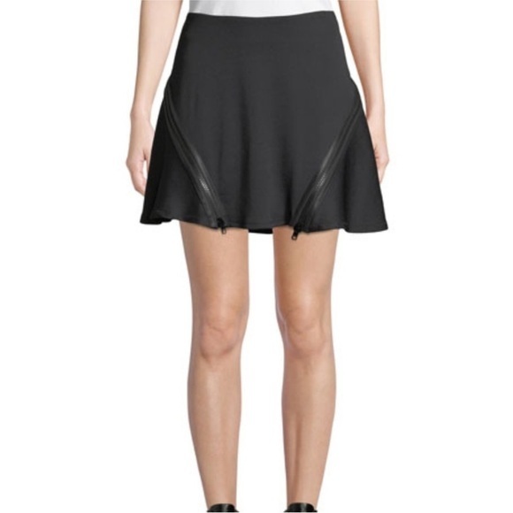 Opening Ceremony Dresses & Skirts - OPEN CEREMONY ZIP FLARE RIBBED BLACK TWEET SKATERS SKIRT S